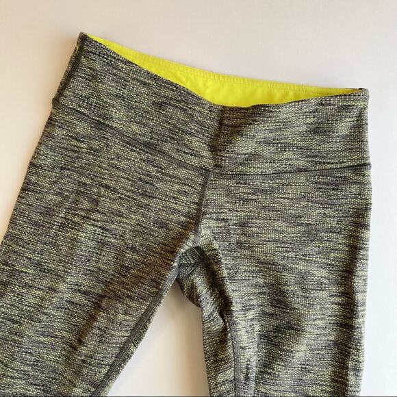 Lululemon Wunder Under Crop Legging - Picture 3 of 8